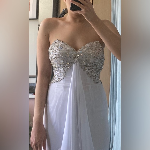 Sherri Hill couture gown - Picture 3 of 10